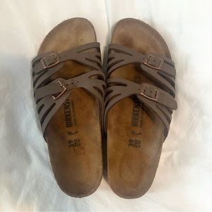❌SOLD❌Birkenstock Granada sandals